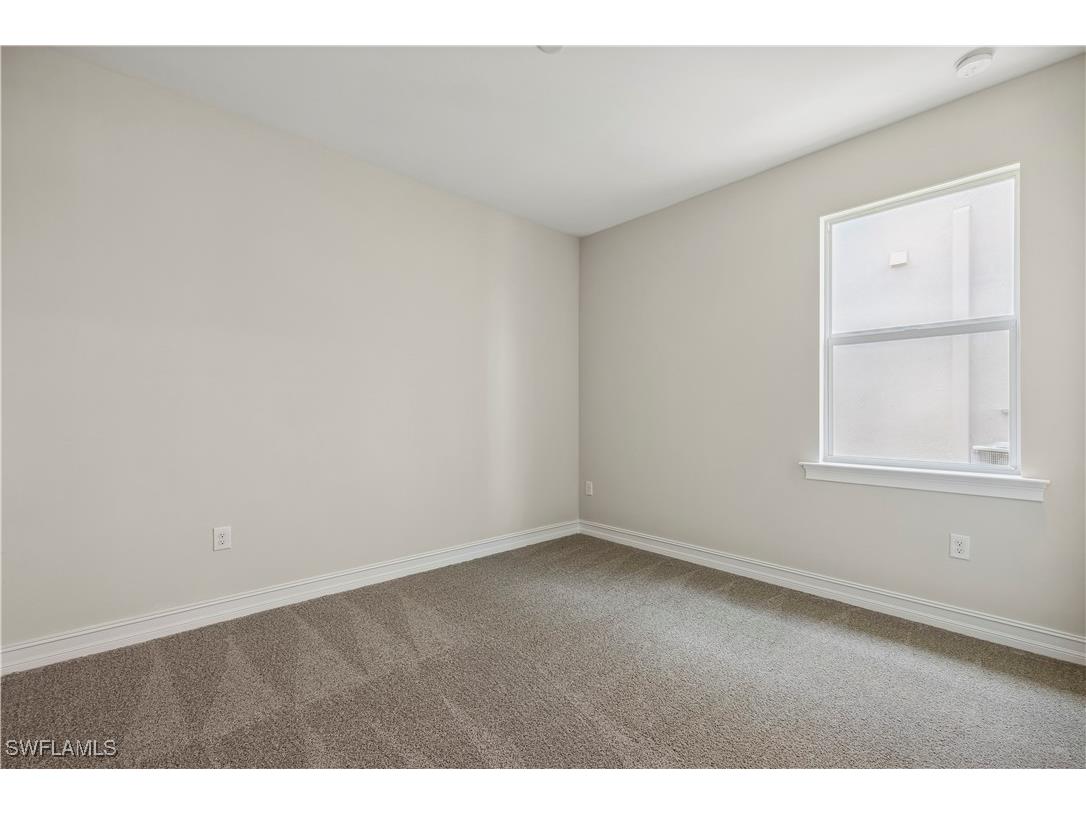 532 Spring Hill Lake Loop Cape Coral FL 33993 225072664 image15