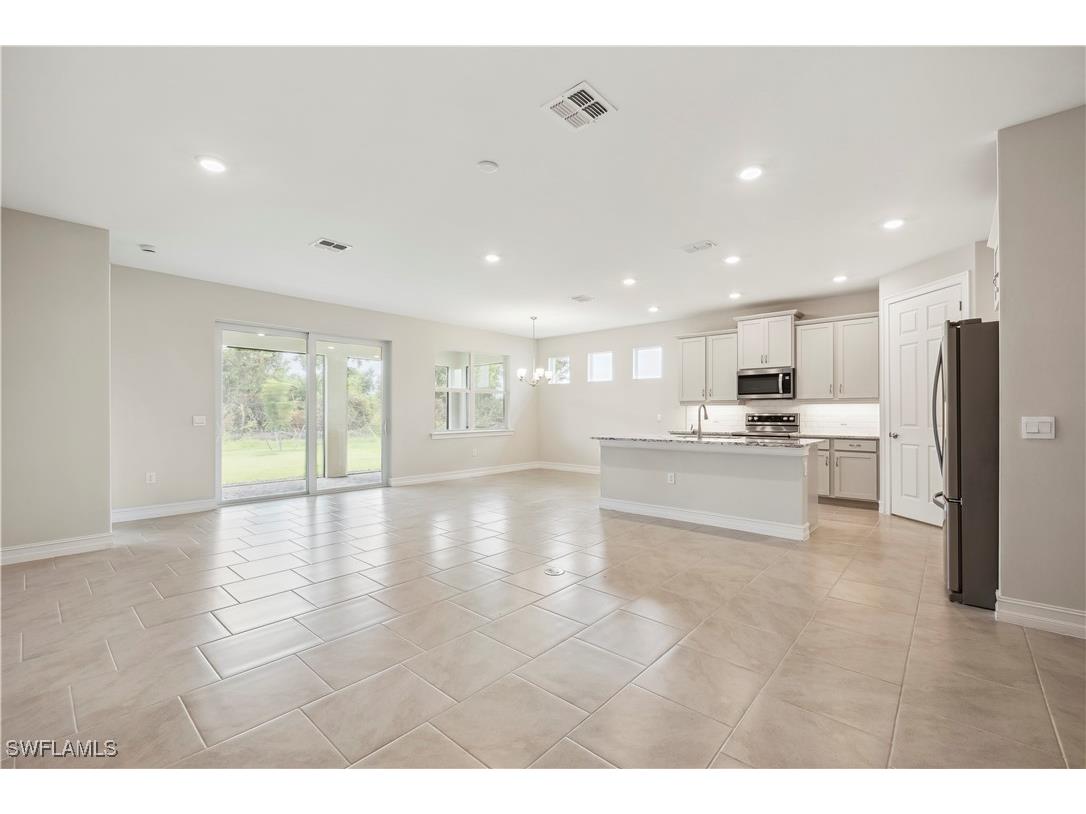 532 Spring Hill Lake Loop Cape Coral FL 33993 225072664 image4