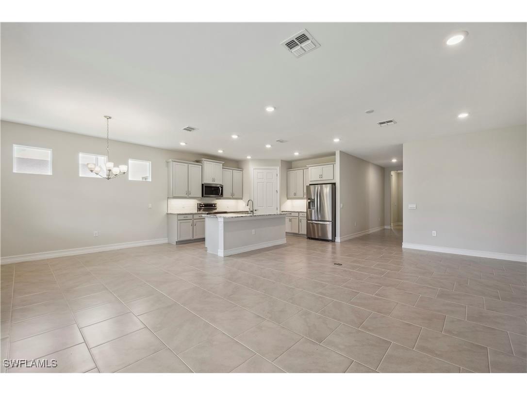 532 Spring Hill Lake Loop Cape Coral FL 33993 225072664 image8