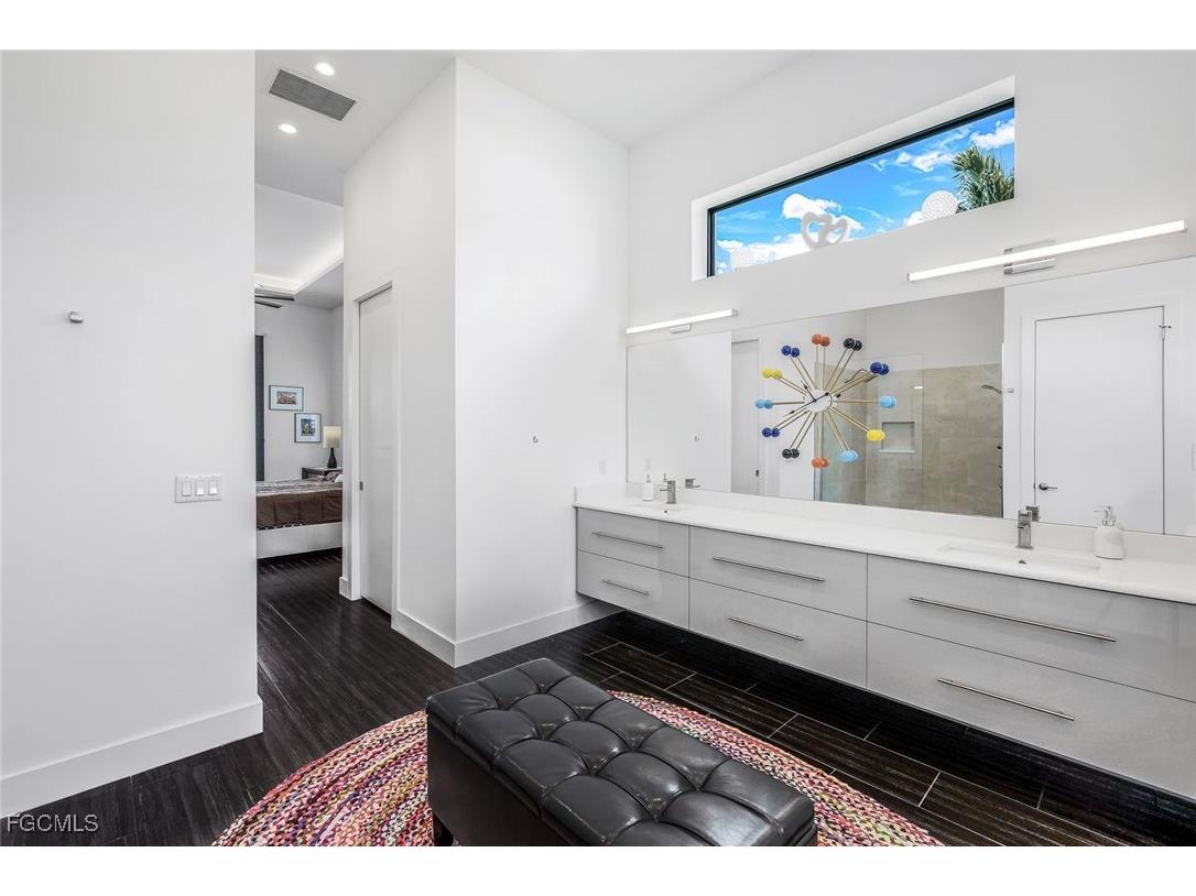 5321 SW 20th Place Cape Coral FL 33914 2025018215 image21