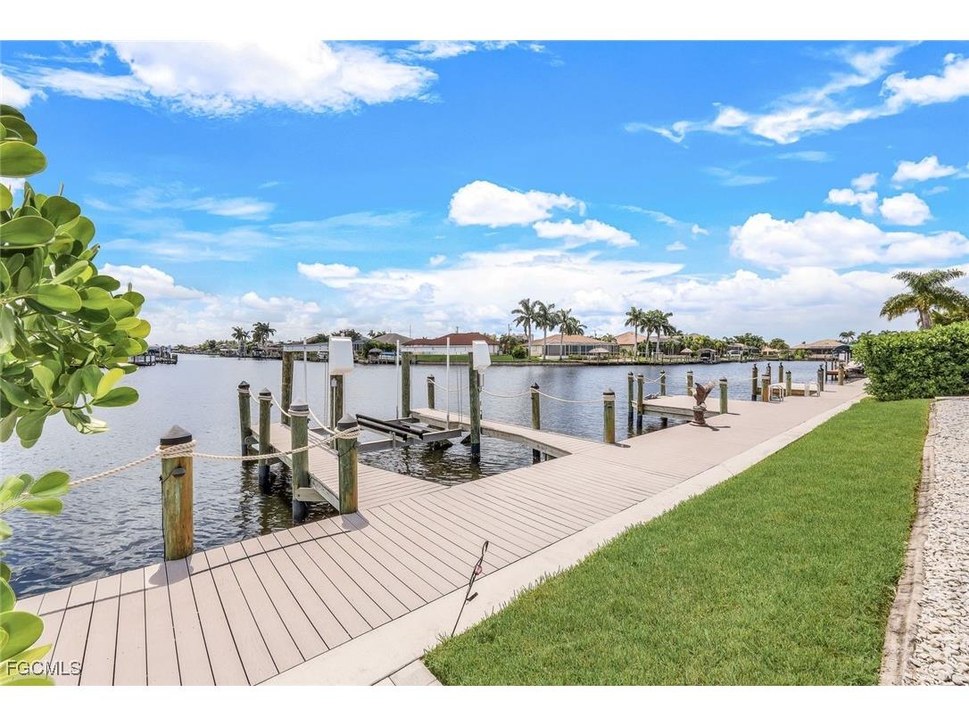 5321 SW 20th Place Cape Coral FL 33914 2025018215 image5