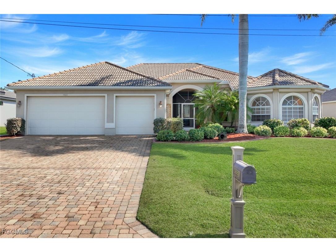 5321 SW 23rd Avenue Cape Coral FL 33914 2025020457 image2