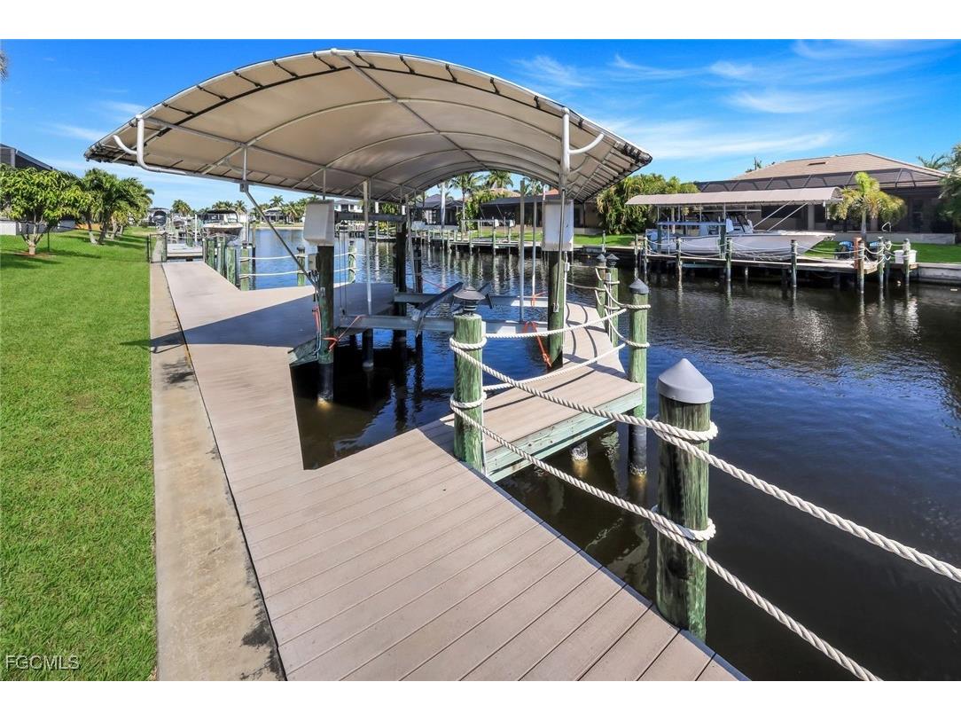 5321 SW 23rd Avenue Cape Coral FL 33914 2025020457 image36
