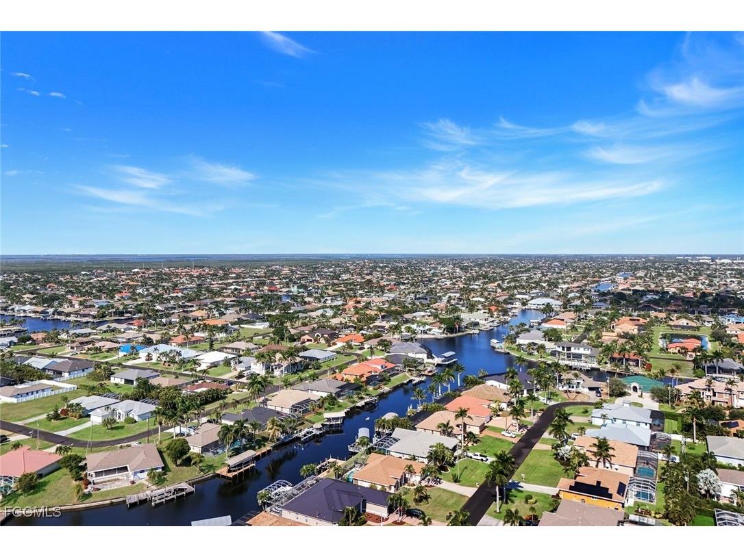 5321 SW 23rd Avenue Cape Coral FL 33914 2025020457 image45