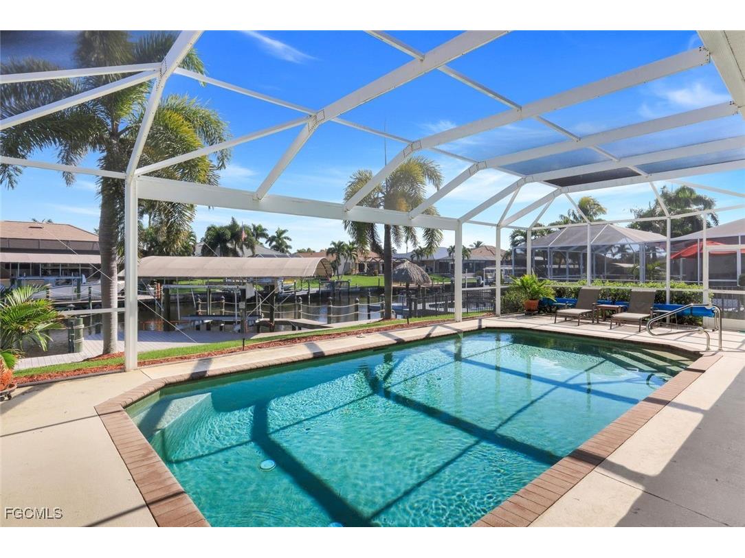 5321 SW 23rd Avenue Cape Coral FL 33914 2025020457 image5