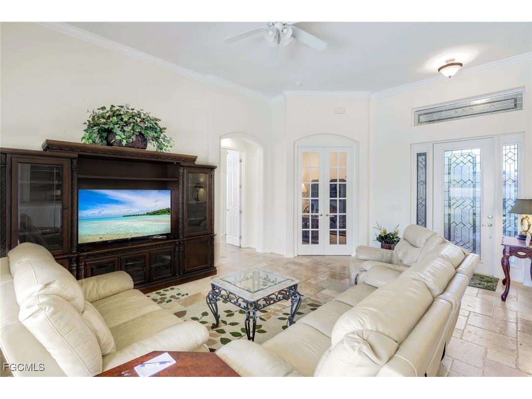 5321 SW 23rd Avenue Cape Coral FL 33914 2025020457 image7