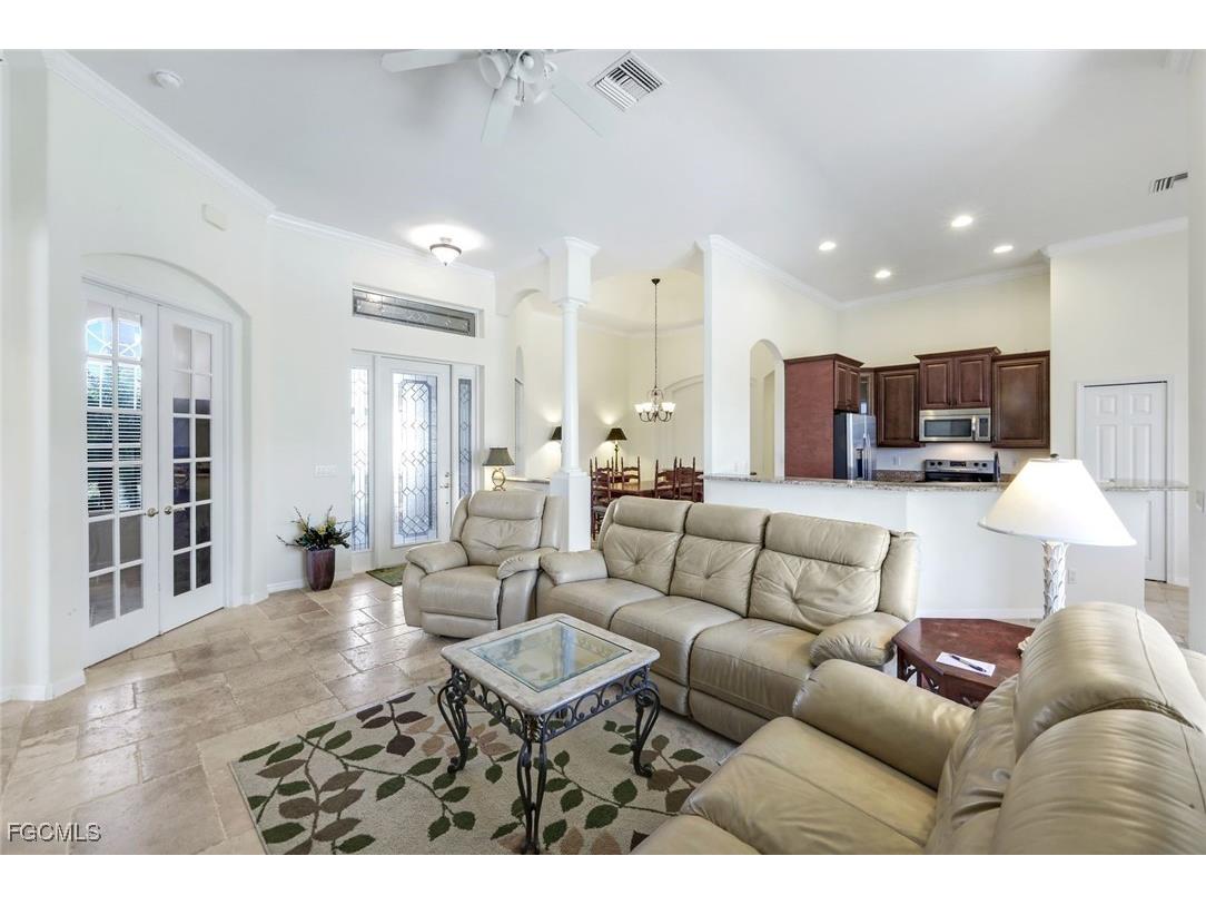 5321 SW 23rd Avenue Cape Coral FL 33914 2025020457 image8