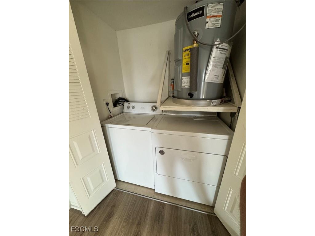 5321 Summerlin Road #2111 Fort Myers FL 33919 2025007220 image14