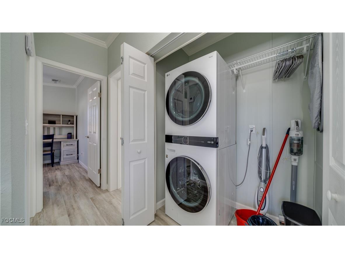 5321 White Sky Circle Fort Myers FL 33908 2025023199 image18