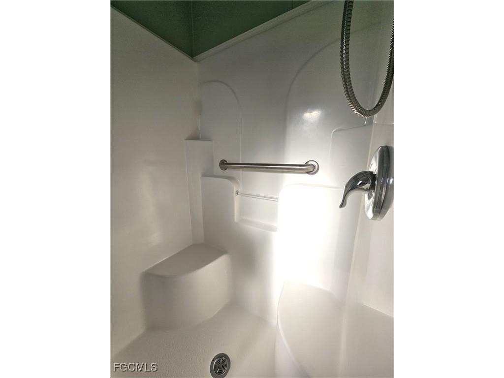 5321 White Sky Circle Fort Myers FL 33908 2025023199 image24