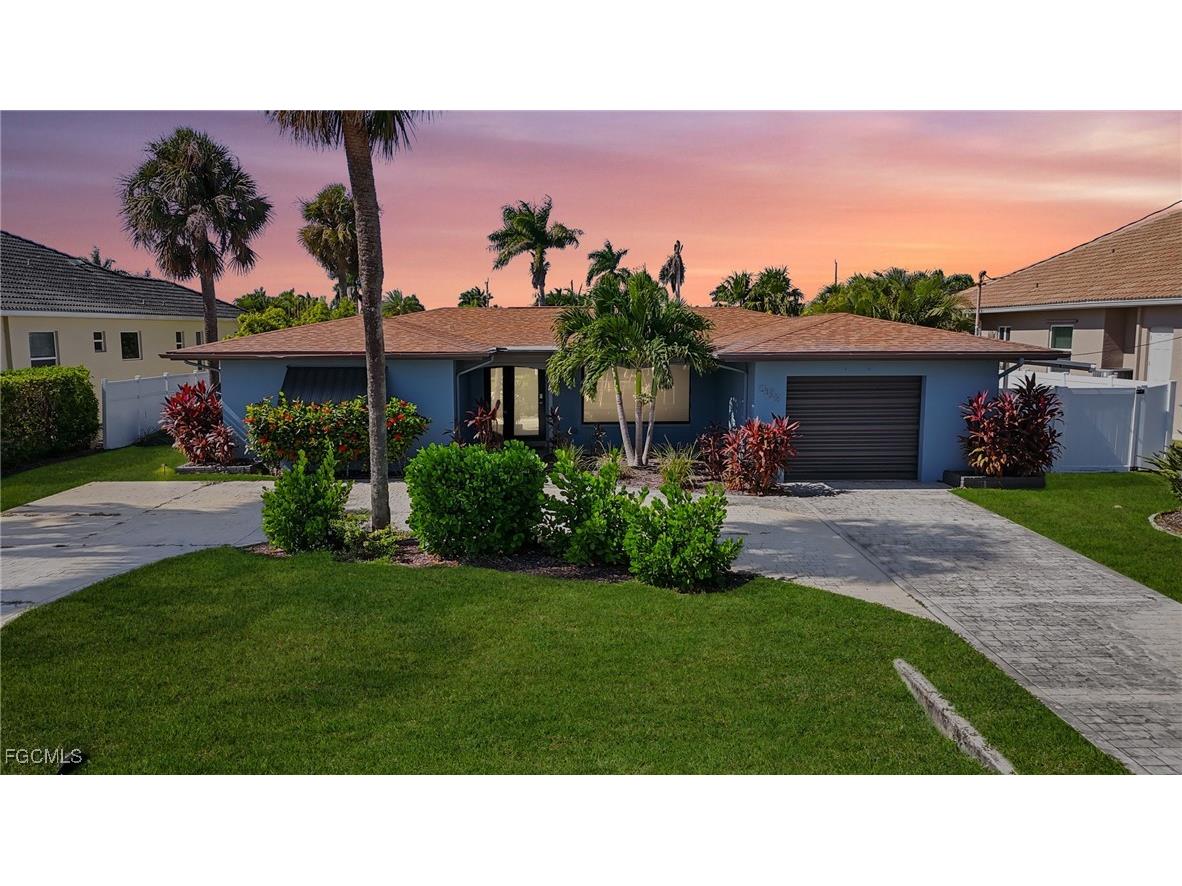 5322 Cortez Court Cape Coral FL 33904 2025019242 image1