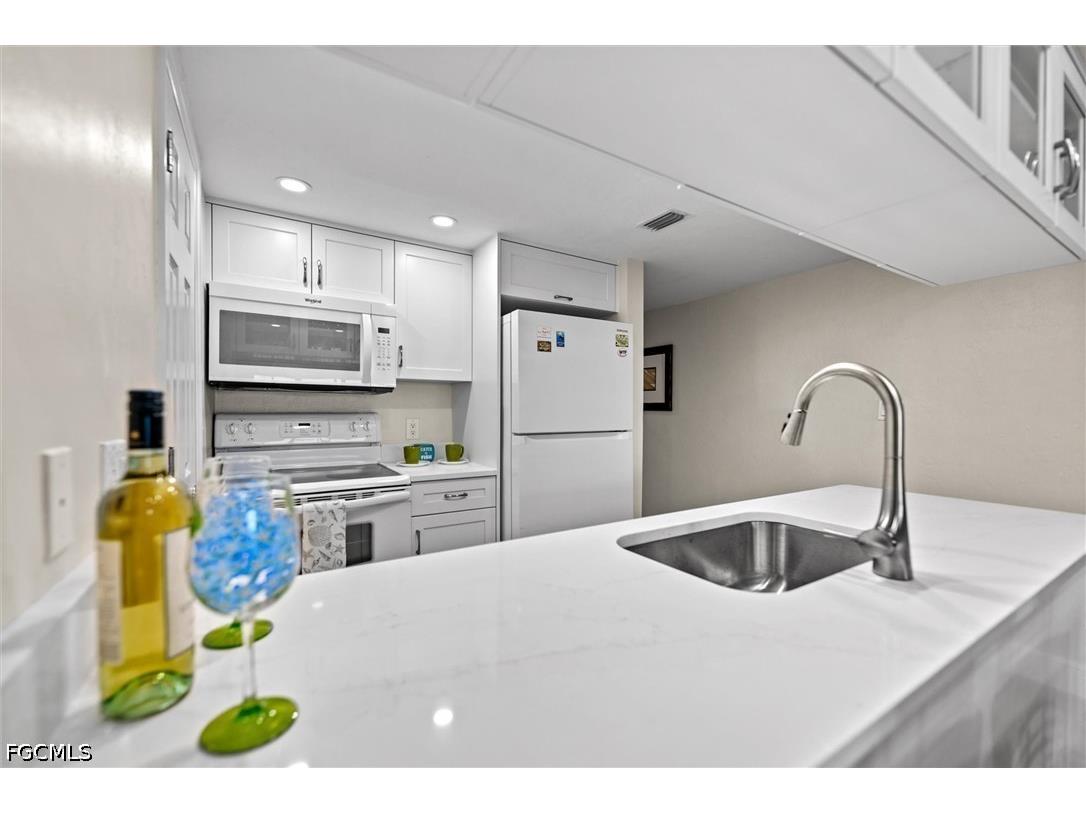 5323 Bayside Villas #24 Captiva FL 33924 2026017261 image14
