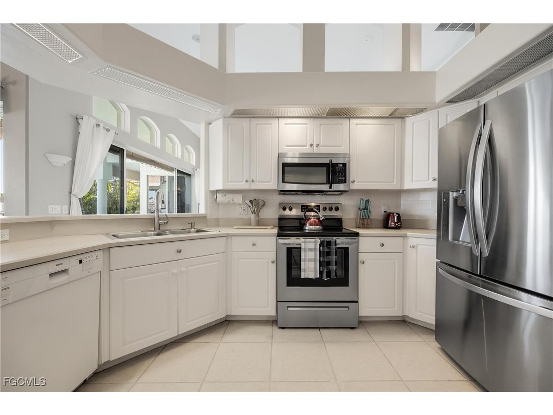 5323 SW 28th Place Cape Coral FL 33914 2025005132 image11