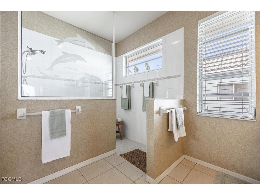 5323 SW 28th Place Cape Coral FL 33914 2025005132 image19