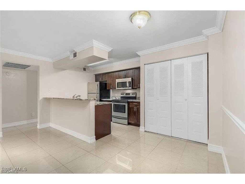 5323 Summerlin Road #2310 Fort Myers FL 33919 225082563 image2