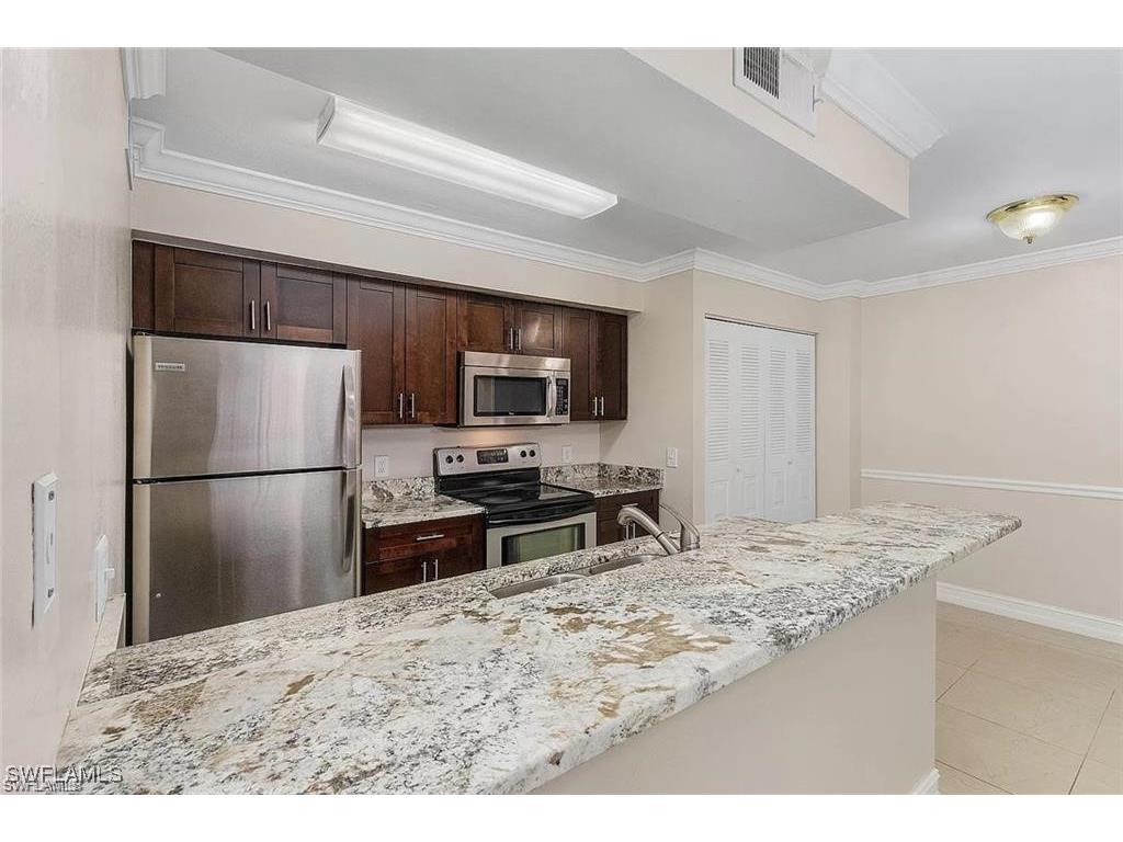 5323 Summerlin Road #2310 Fort Myers FL 33919 225082563 image3