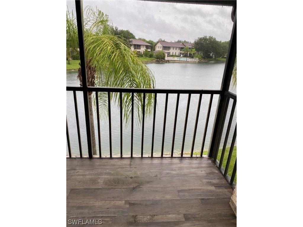 5323 Treetops Drive #T-203 Naples FL 34113 223046482 image1