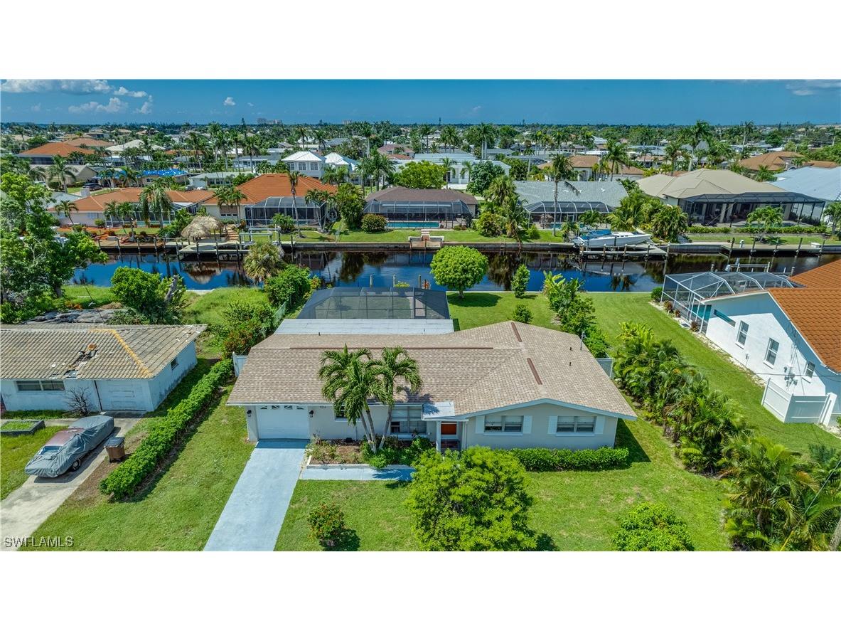 5324 Malibu Court Cape Coral FL 33904 223066776 image1