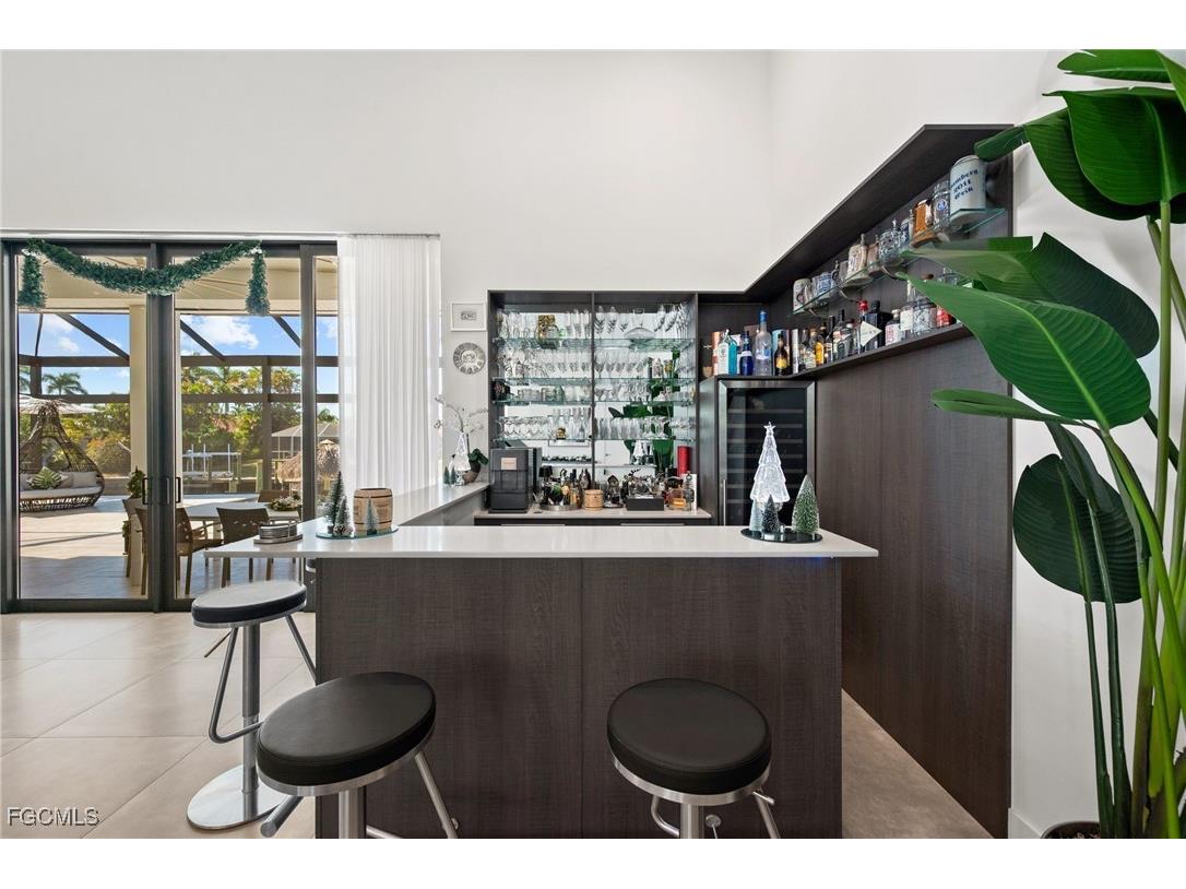 5324 Mayfair Court Cape Coral FL 33904 2025021780 image15