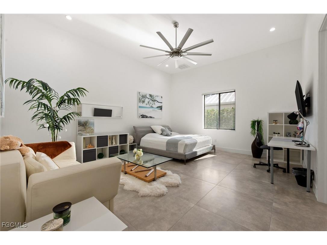 5324 Mayfair Court Cape Coral FL 33904 2025021780 image18