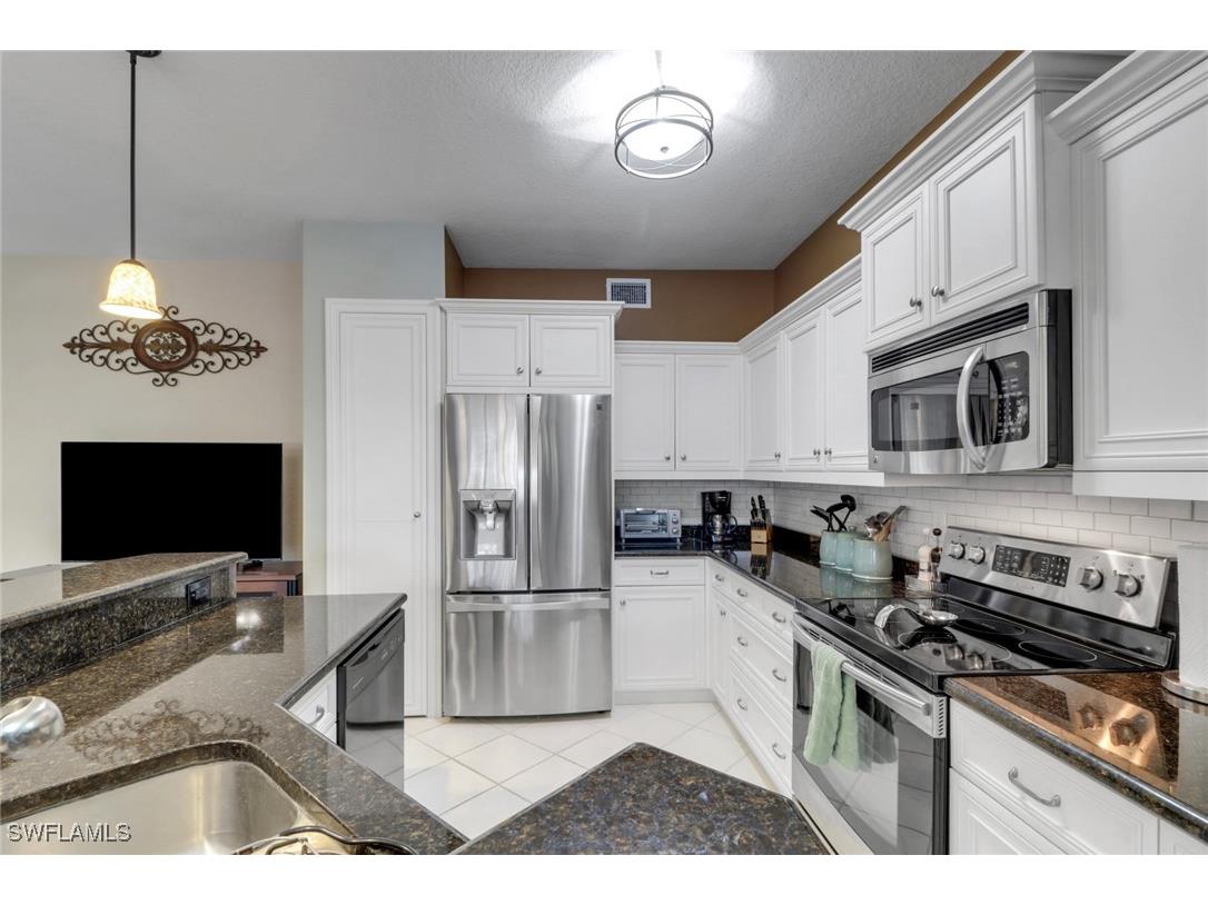 5325 Andover Drive #101 Naples FL 34110 225080229 image10