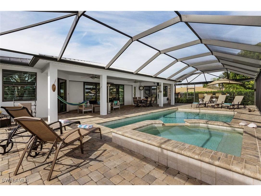 5325 Delano Court Cape Coral FL 33904 225059916 image2