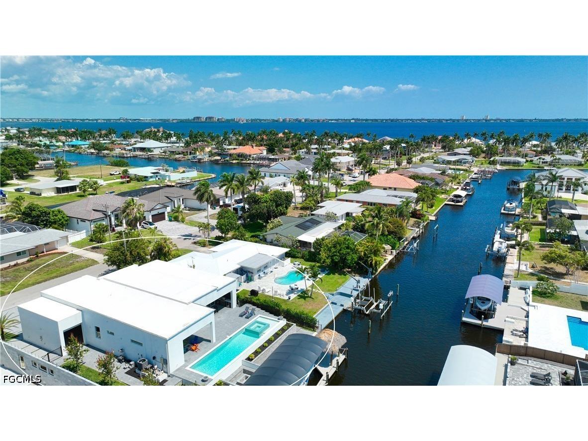 5326 Bayshore Avenue Cape Coral FL 33904 2026020067 image50