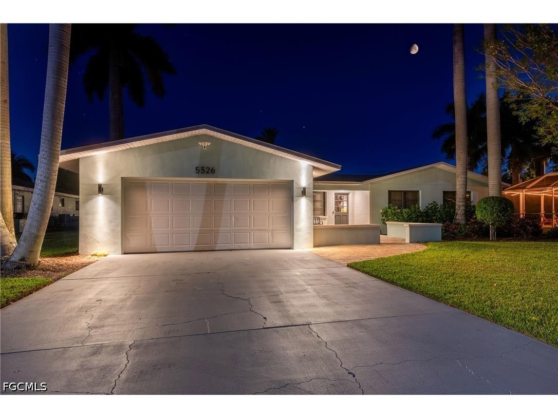 5326 Nautilus Drive Cape Coral FL 33904 2026030707 image2