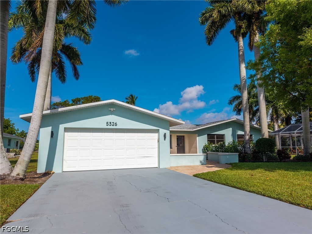 5326 Nautilus Drive Cape Coral FL 33904 2026030707 image3