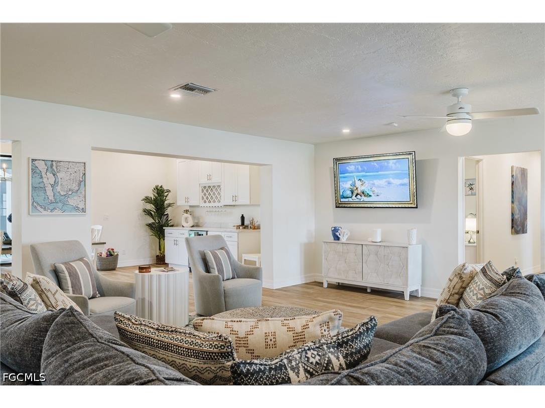 5326 Nautilus Drive Cape Coral FL 33904 2026030707 image8