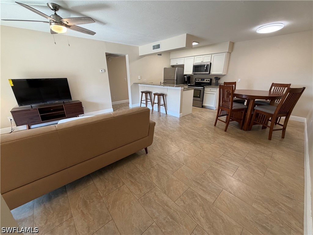 5327 Summerlin Road #2707 Fort Myers FL 33919 226023401 image1