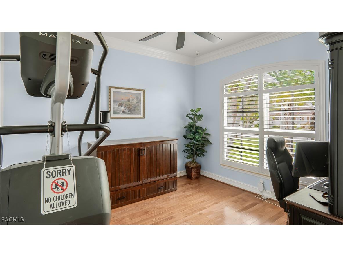 5328 Mayfair Court Cape Coral FL 33904 2025004405 image14