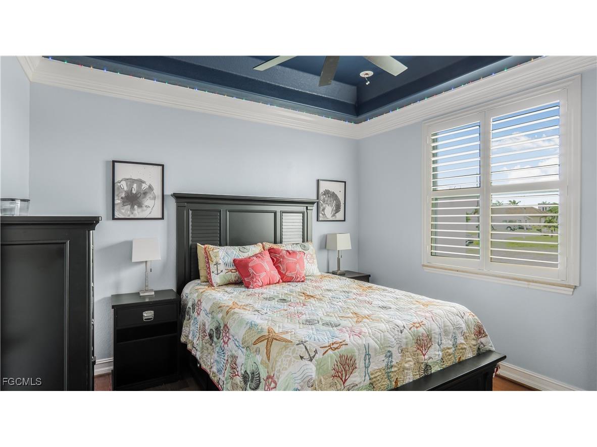 5328 Mayfair Court Cape Coral FL 33904 2025004405 image22