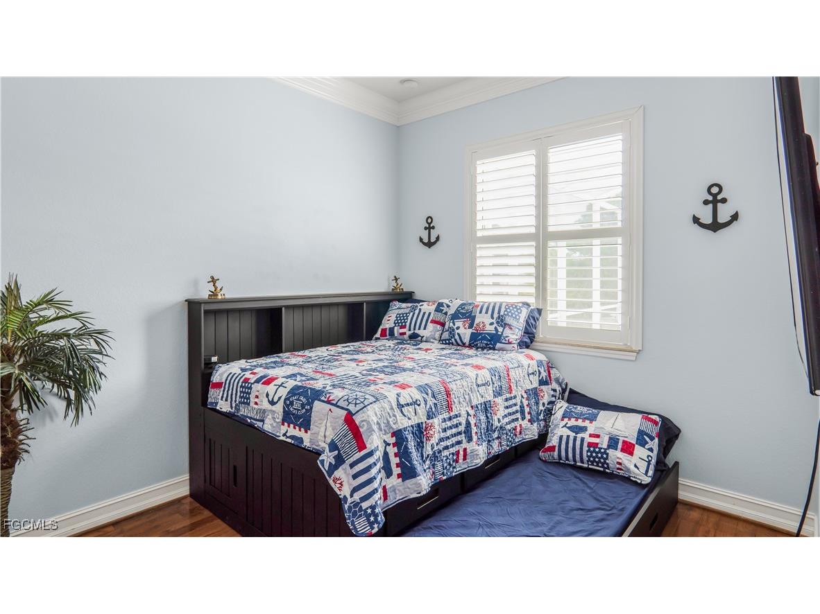 5328 Mayfair Court Cape Coral FL 33904 2025004405 image24