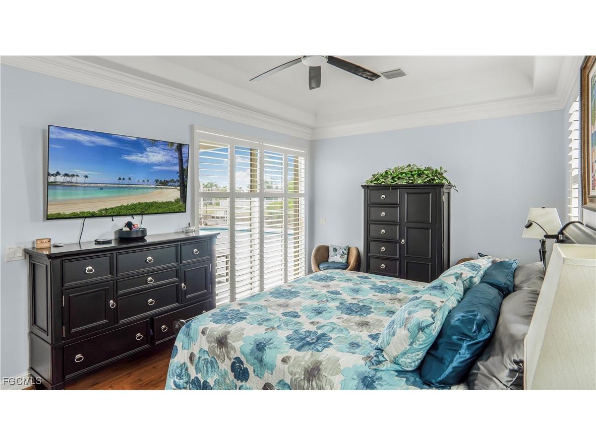 5328 Mayfair Court Cape Coral FL 33904 2025004405 image9