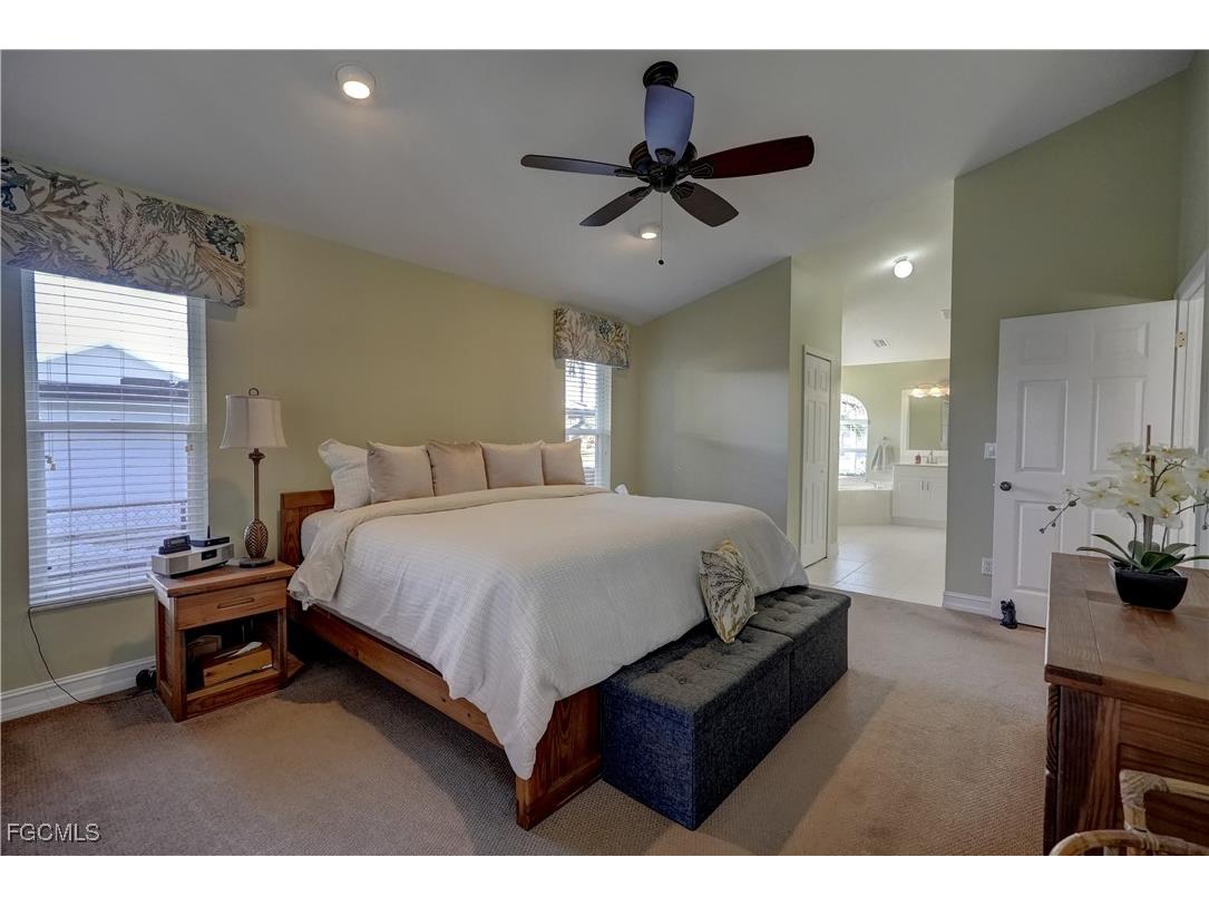 5329 SW 8th Court Cape Coral FL 33914 2025018850 image30