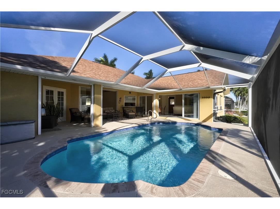 5329 SW 8th Court Cape Coral FL 33914 2025018850 image37