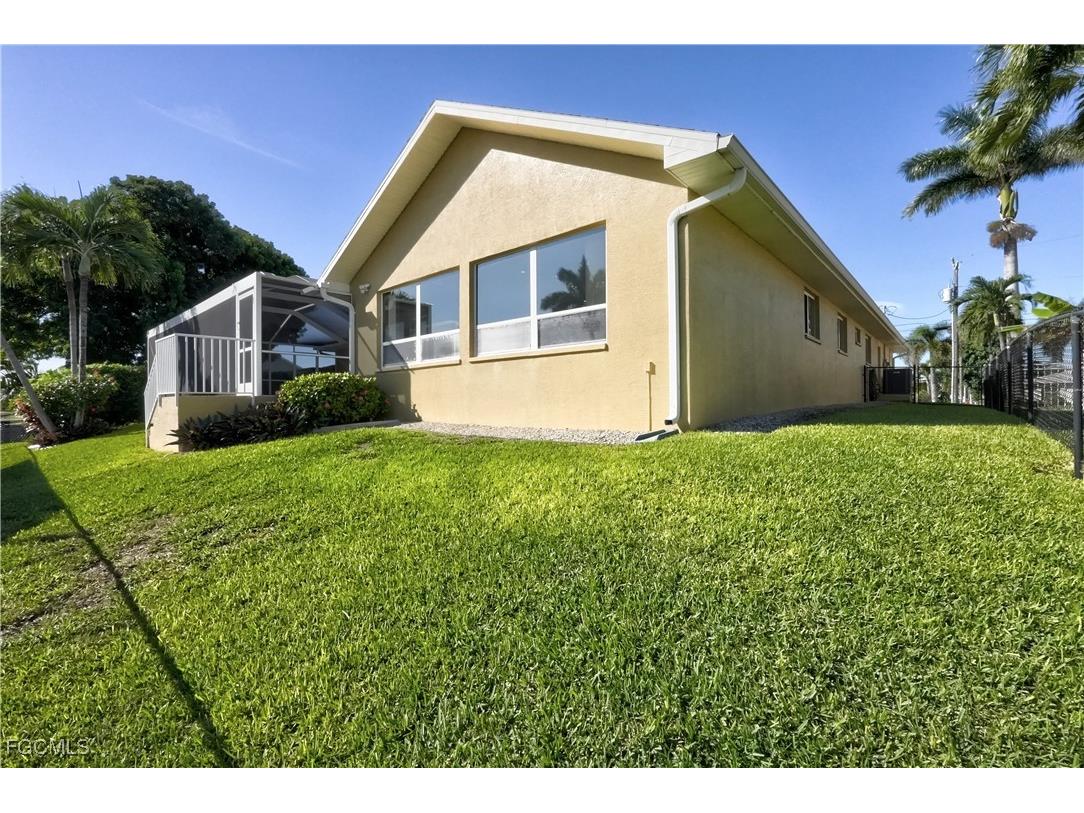 5329 SW 8th Court Cape Coral FL 33914 2025018850 image42