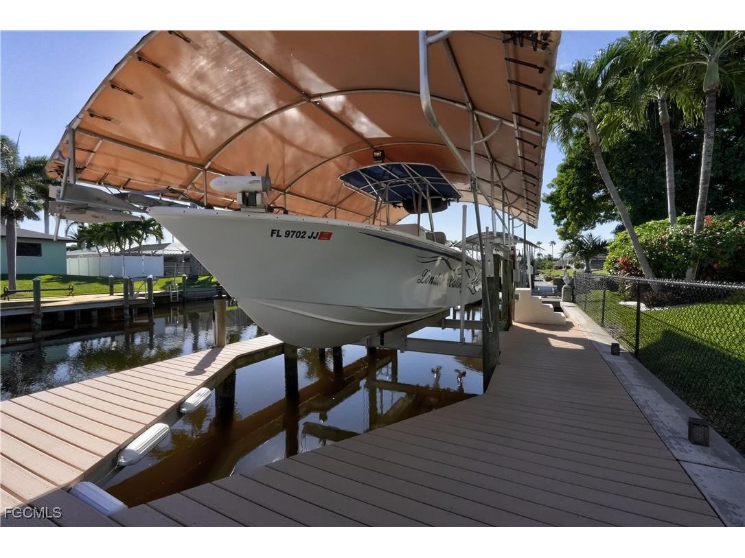 5329 SW 8th Court Cape Coral FL 33914 2025018850 image44