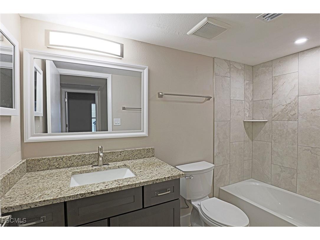5329 Summerlin Road #2903 Fort Myers FL 33919 2025011156 image10