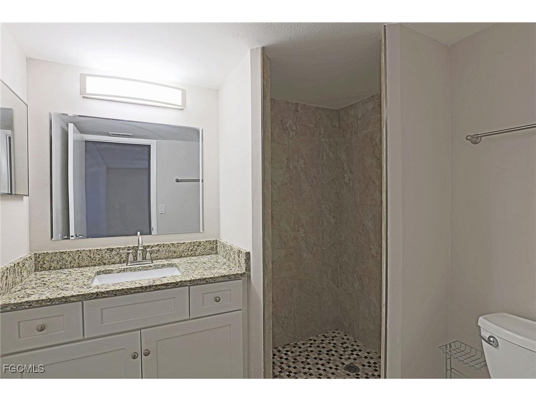5329 Summerlin Road #2915 Fort Myers FL 33919 2025005498 image10