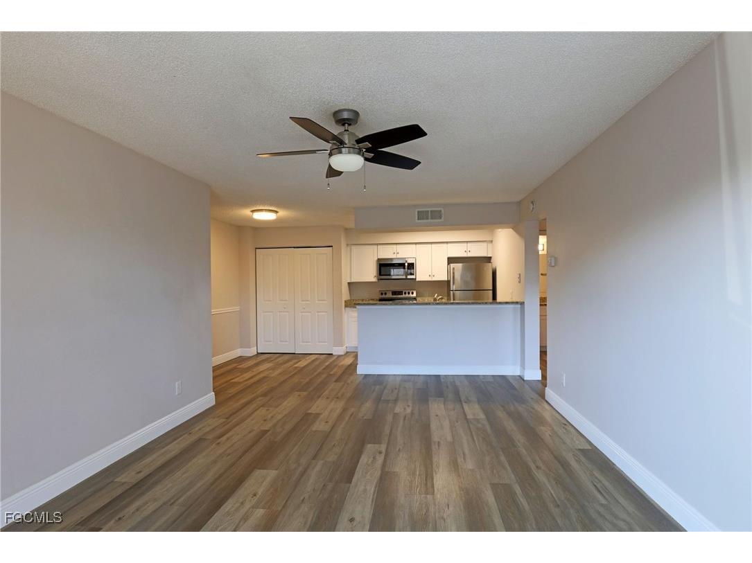 5329 Summerlin Road #2915 Fort Myers FL 33919 2025005498 image2