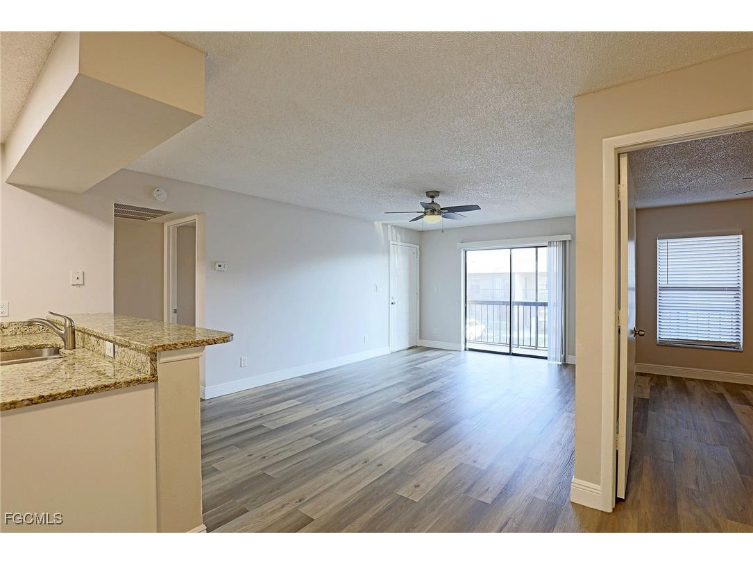 5329 Summerlin Road #2915 Fort Myers FL 33919 2025005498 image7