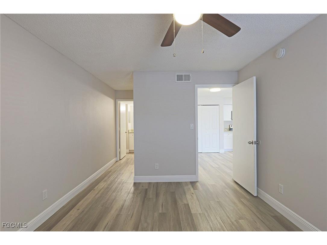 5329 Summerlin Road #2915 Fort Myers FL 33919 2025005498 image9