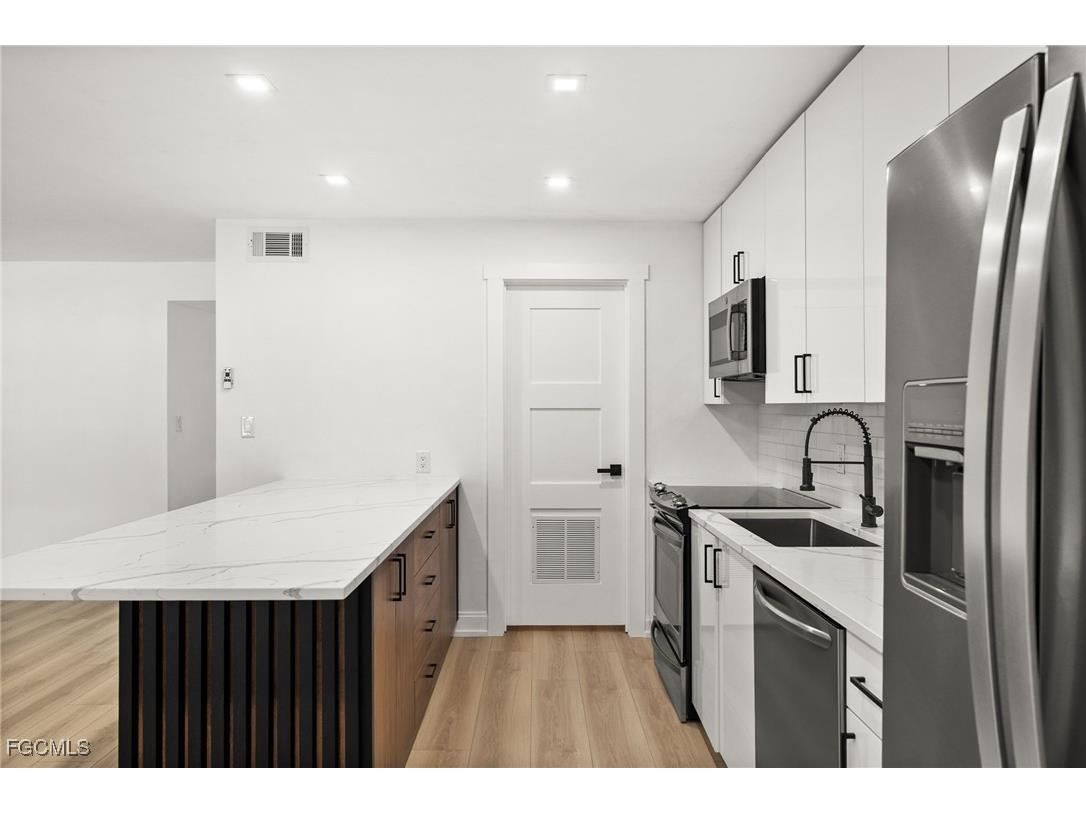 5329 Trammell Street Naples FL 34113 2025010579 image10