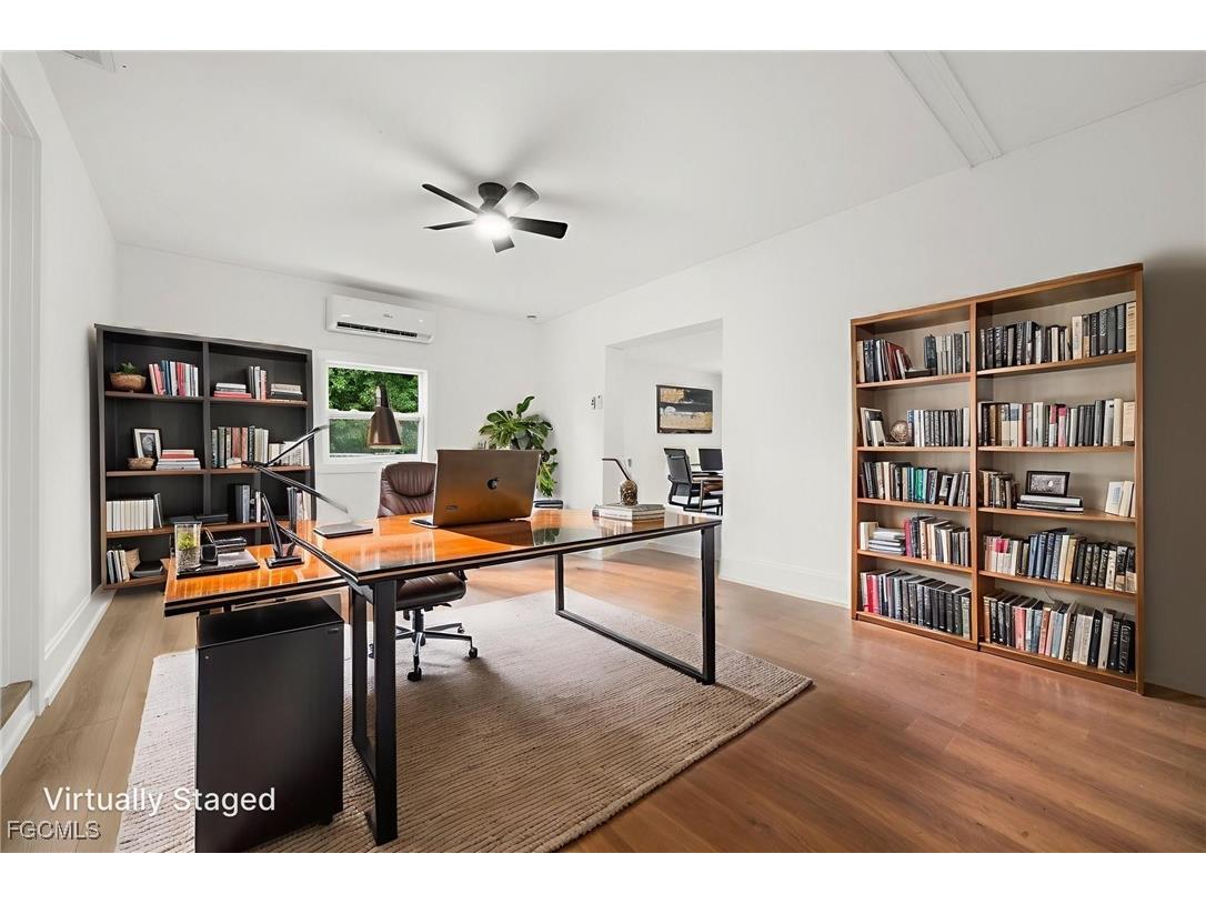 5329 Trammell Street Naples FL 34113 2025010579 image2