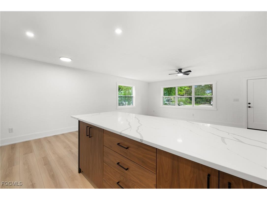 5329 Trammell Street Naples FL 34113 2025010579 image21