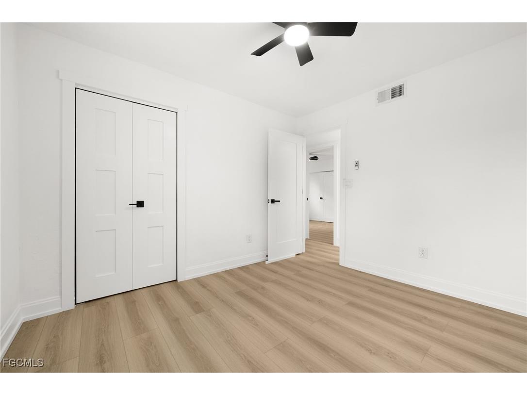 5329 Trammell Street Naples FL 34113 2025010579 image25