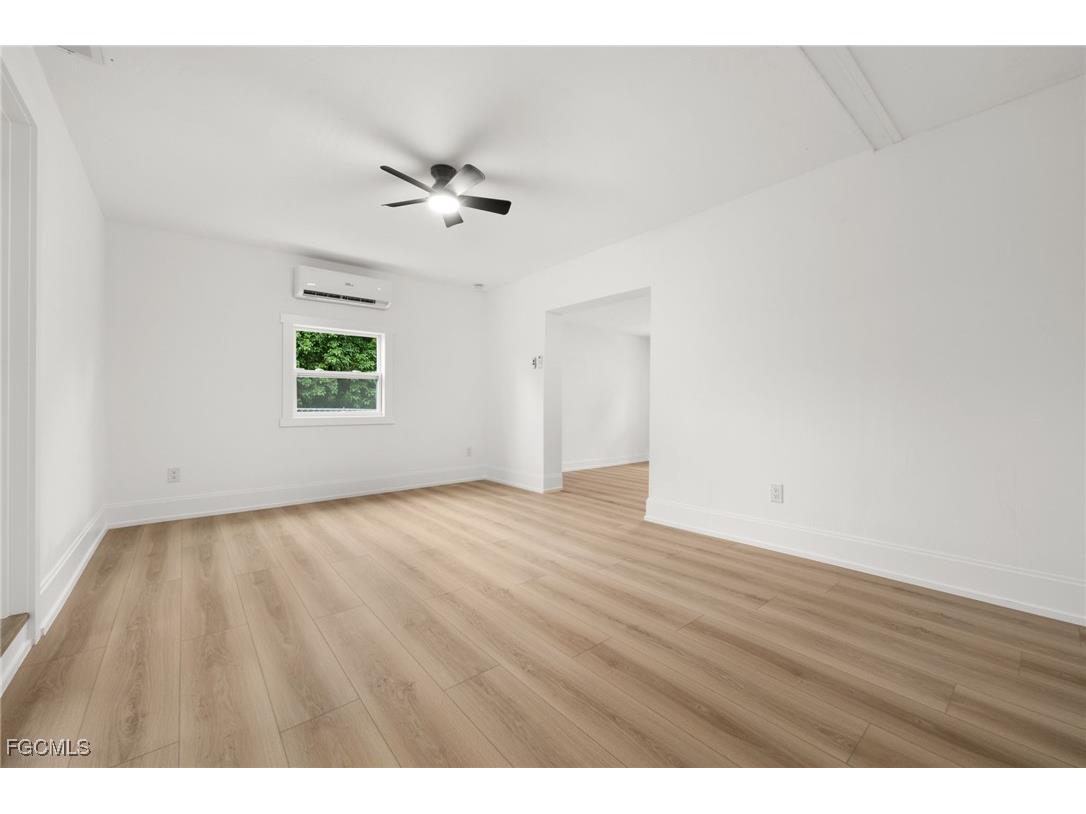 5329 Trammell Street Naples FL 34113 2025010579 image30