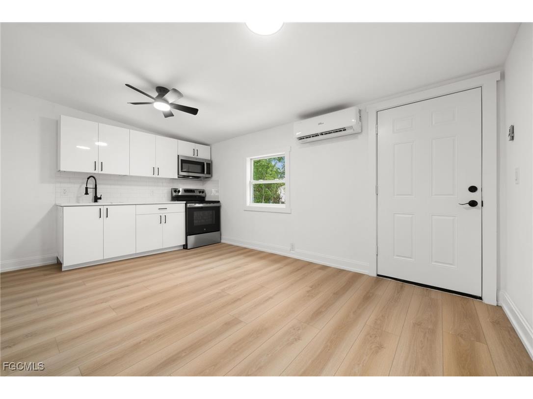 5329 Trammell Street Naples FL 34113 2025010579 image32